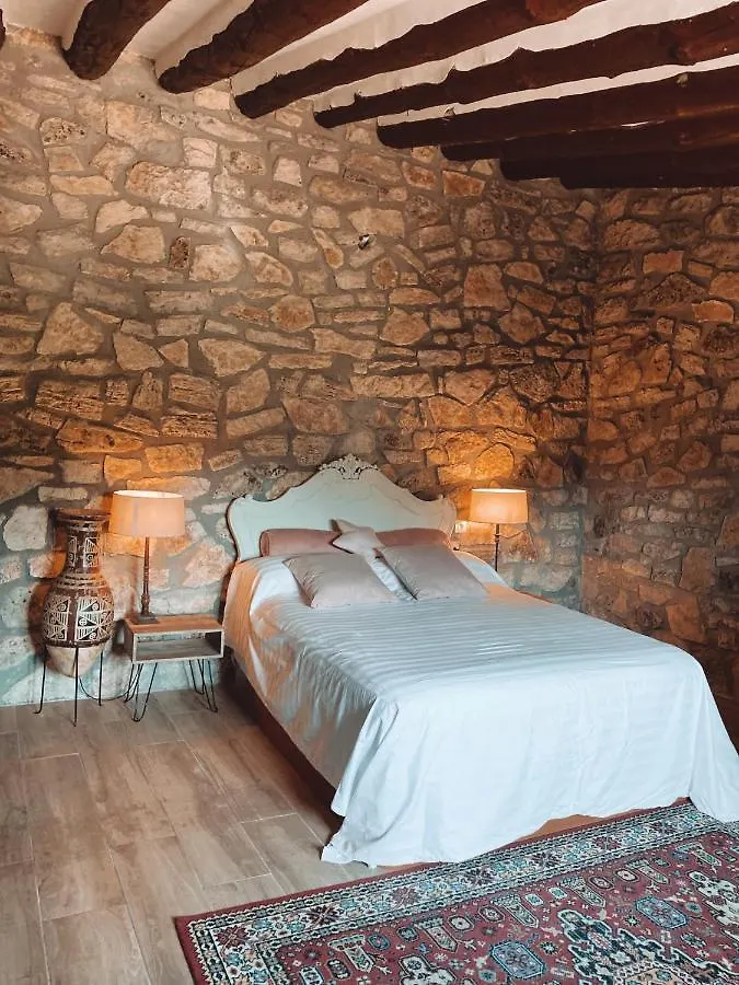 Country house Masiadenjust Rojals
