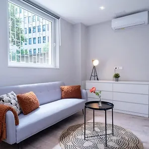 https://apt-super-central-new-with-air-conditioning.inbudapesthotels.com